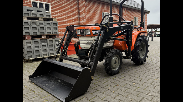 Kubota B1402DT met voorlader al vanaf €125 per maand.